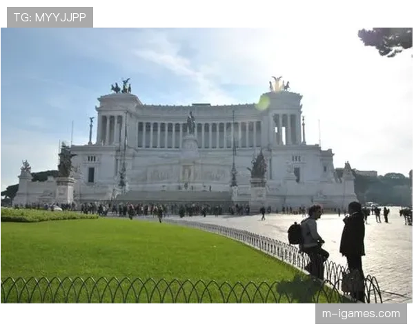 罗马阵容深度不足，核心伤停恐致三中卫体系崩溃